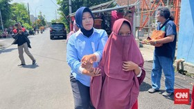 Polisi Tangkap Perusak 11 Mobil KPU Semarang, Pelaku Diduga ODGJ