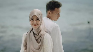 Kepergok Chat Egy Maulana, Wallpaper WA Adiba Khanza Bikin Salfok