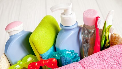 5 Rekomendasi Produk Perawatan Bayi saat Musim Hujan, Essential Oil hingga Cologne