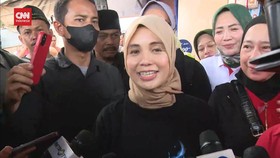 VIDEO: Siti Atiqoh Bantu Ganjar dari Sisi Psikologis Jelang Debat