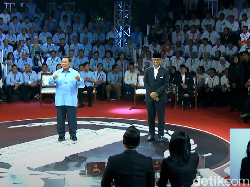 Profil Mayor Teddy Ajudan Prabowo, Jadi Sorotan gegara Hadiri Debat Capres