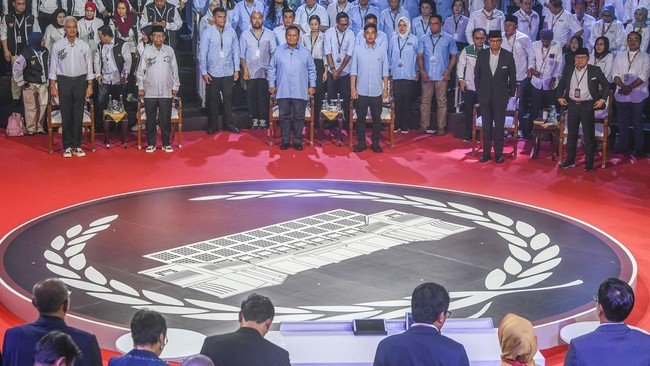 Komisioner KPU Betty Epsilon menyebut format debat cawapres akan seperti debat capres 2024. Bakal ada enam segmen dalam debat berdurasi 120 menit.