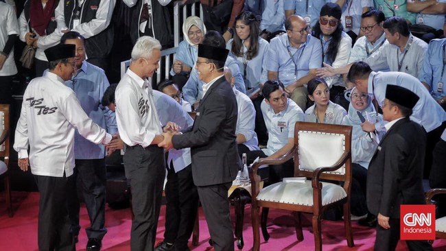 Calon presiden nomor urut 1, Anies Baswedan mengaku kerap melakukan komunikasi dengan calon presiden nomor urut 3, Ganjar Pranowo.
