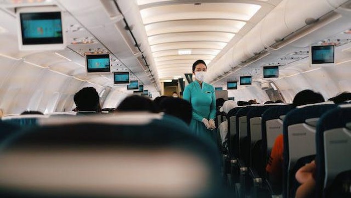3 Hal Ini Tidak Disukai Pramugari Jika Dilakukan Penumpang di Pesawat, Apa Saja?