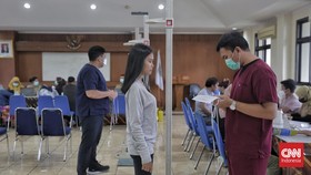 FOTO: Tes Kesehatan Calon Anggota KPPS untuk Pemilu 2024