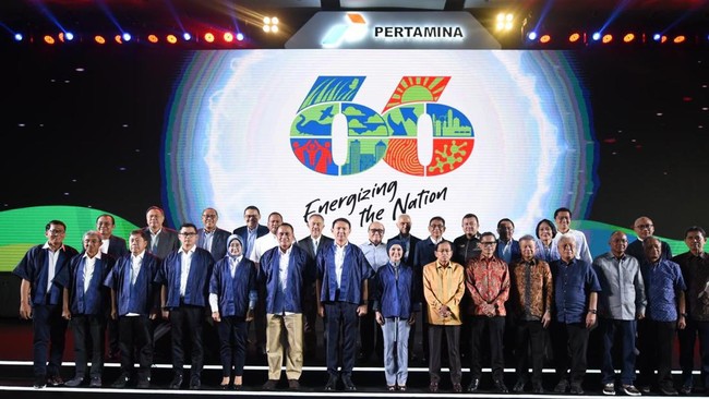 Presiden Joko Widodo mengucapkan selamat ulang tahun yang ke-66 kepada seluruh keluarga besar PT Pertamina yang ke-66 dengan tema Energizing The Nation.