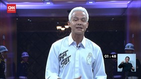 VIDEO: Kesamaan Anies dan Ganjar Saat Paparkan Visi-Misi Saat Debat