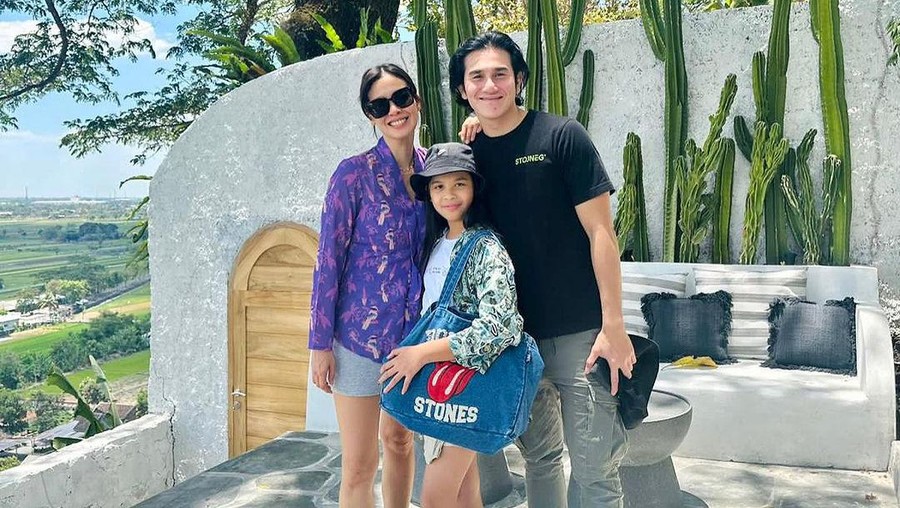 Vino G Bastian, Marsha Timothy dan Jizzy Pearl