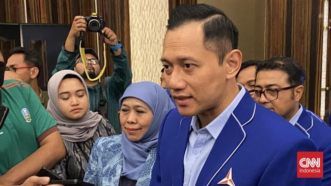 Di aktivitas Bimtek, AHY kenalkan Menteri PU Dody Hanggodo sebagai kader Partai Demokrat.