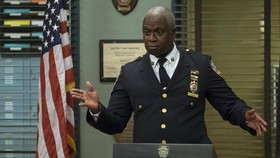 Bintang Brooklyn Nine-Nine Andre Braugher Meninggal Dunia