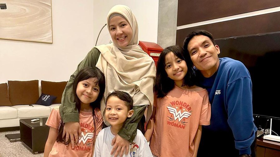 Desta dan Natasha Rizky Desta dan Natasha Rizky
