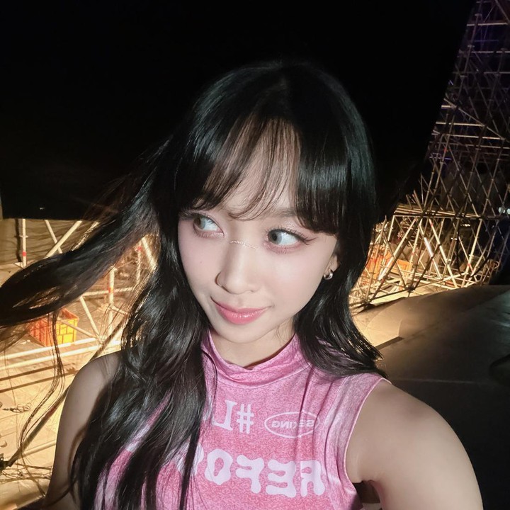 <p>Dita Karang sudah bercita-cita menjadi K-Pop idol sejak masih sekolah. Ia menempuh pendidikan di Akademi Drama dan Musik Amerika, New York. Setelah menyelesaikan kuliah pada 2017, ia mengikuti audisi dan berhasil diterima. Saat ini, ia menempati posisi sebagai vokalis dan <em>main dancer</em> di girlband SECRET NUMBER. (Foto: Instagram @secretnumber.official)</p>