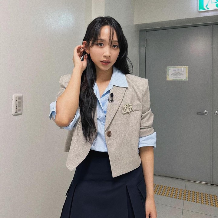 <p>Sebelum bergabung dengan SECRET NUMBER, Dita Karang selalu merasa kesepian di hari ulang tahunnya. Teman-teman Dita banyak yang tak bisa datang ke ulang tahunnya karena harus merayakan Natal bersama keluarga mereka. "Banyak orang menghabiskan Natal bersama keluarga, sehingga teman-temanku tidak bisa datang ke ulang tahunku," ungkap Dita saat perayaan Natal tahun lalu, dikutip dari <em>YouTube SECRET NUMBER</em>. (Foto: Instagram @secretnumber.official)</p>