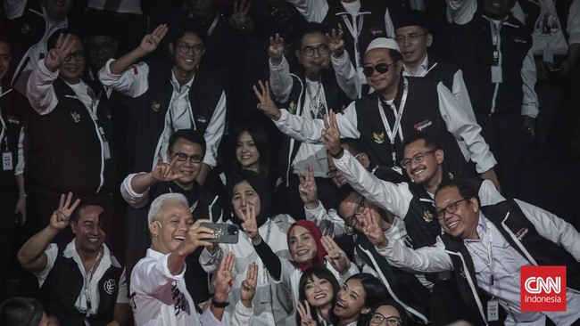 Juru Bicara TPN, Chico Hakim menyebut apapun bisa terjadi jika Pilpres 2024 dua putaran. Tapi, saat ini TPN fokus pemenangan Ganjar-Mahfud.