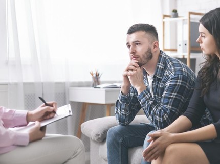 7 Tanda Pasutri Butuh Konseling Pernikahan, Jangan Ditunda-tunda Bun