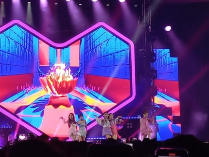 Red Velvet & Key SHINee Ramaikan Konser Lazada Fest 12.12, Seru Banget Bun!