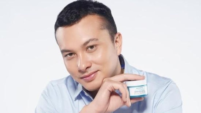 Nicholas Saputra Bersama SKINTIFIC Ajak Kamu Jaga Skin Barrier, Begini Caranya