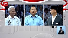 VIDEO: Prabowo Ditanya Ganjar soal MK: Yang Intervensi Siapa?