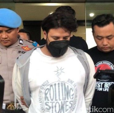 Ammar Zoni 3 Kali Terjerat Narkoba, Aditya Zoni: Masih Aja Abang Seperti Itu?