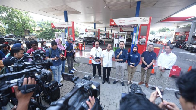 Pertamina membentuk Satgas Nataru yang bertugas sejak 15 Desember 2023 hingga 7 Januari 2024 untuk menjamin ketersediaan energi selama periode libur Nataru.