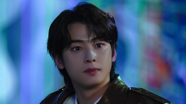 Cha Eun-woo ASTRO dijadwalkan debut solo dan rilis album pertama pada paruh pertama 2024.