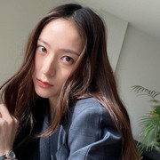 3 Film Korea Seru yang Dibintangi Krystal Jung, Terbaru Cobweb!