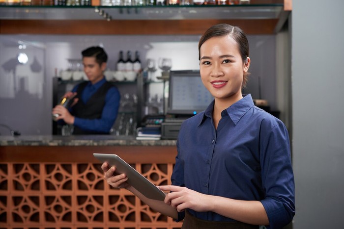 5 Tanda 'Red Flag' pada Restoran yang Wajib Kamu Tahu!