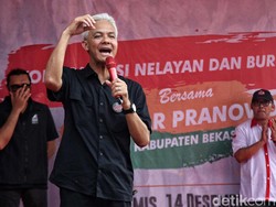 Ganjar Janji Evaluasi UU Cipta Kerja: Semuanya Tak Nyaman, Ada yang Keliru