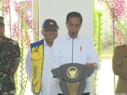 Menteri Basuki Tertawa Jokowi Sebut Gelar Lengkapnya Saat Resmikan Pasar