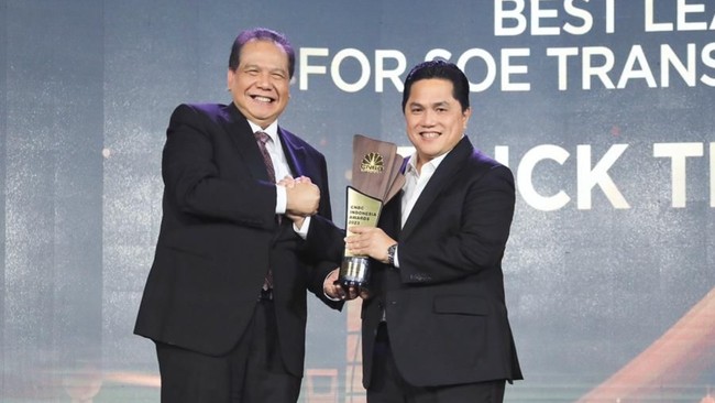 Menteri BUMN Erick Thohir hingga Presiden RI 2004-2014 Susilo Bambang Yudhoyono terima penghargaan di CNBC Indonesia Awards 2024.