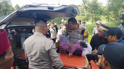 Dua balita penumpang minibus tewas dalam kecelakaan minibus Sigra bernomor polisi D 1859 AJV dengan KA feeder Kereta Cepat Whoosh.