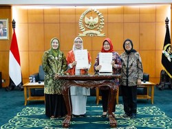 Setjen MPR & IIQ Jakarta Sepakati Nota Kesepahaman Bidang Perpustakaan