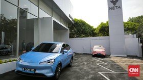 Mobil Listrik Impor Dapat Insentif, Harga Neta V Jadi Murah?