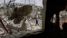 FOTO: Israel Hancurkan Rumah Warga Palestina di Yerusalem Timur