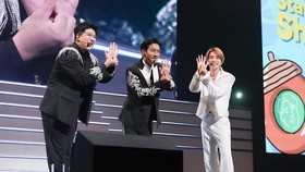 Super Junior-L.S.S. Main Tebak Gambar Bareng Nassar di HUT Transmedia