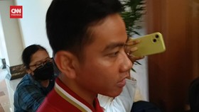 VIDEO: Gibran Dianggap Kompori Penonton Debat: Saya Minta Maaf