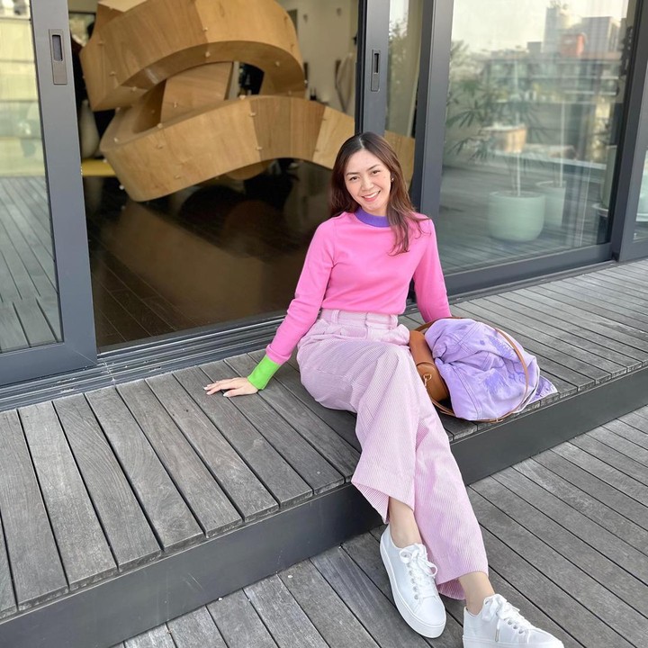 <p>Seperti sang suami, Tyara Renata juga berkiprah di industri hiburan Tanah Air. Ia banyak membintangi sinetron di awal 2000-an. (Foto: Instagram @tyararenata @suryainsomnia)</p>