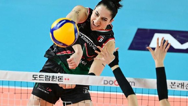 Pemain Red Sparks Giovanna Milana merasa tidak enak karena membuat banyak kesalahan saat mengalahkan GS Caltex 3-0 dalam laga lanjutan Liga Voli Korea.