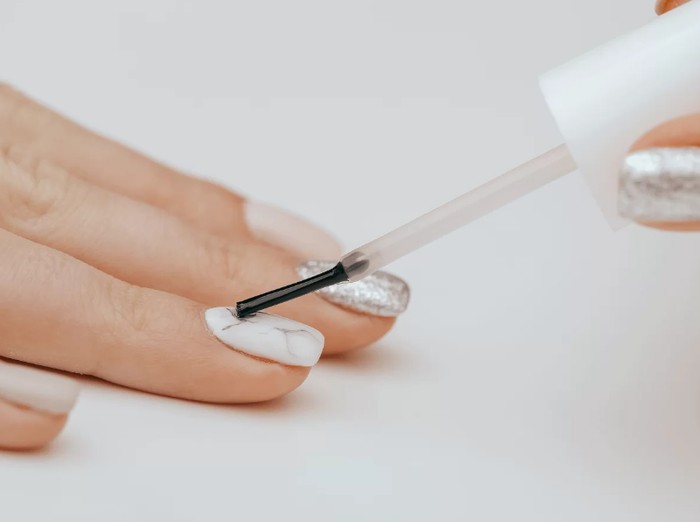 Begini Cara Manicure Simple dan Praktis di Rumah