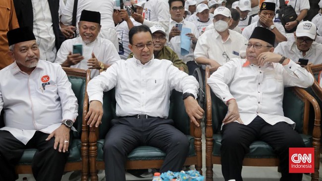 Penyelenggara proyek menyebut ada sesuatu di luar kuasa mereka yang memicu penurunan videotron Anies di sejumlah tempat di Jakarta dan Bekasi.