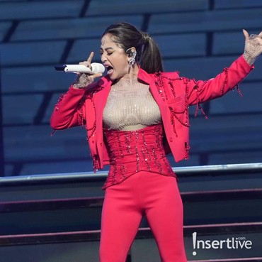 Dewi Perssik Bekukan Sel Telur demi Punya Anak