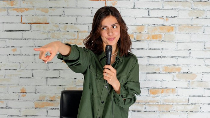 5 Trik Public Speaking yang Mudah Menarik Perhatian Audiens, Nggak Akan Bikin Bosan!