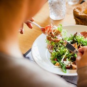 5 Rekomendasi Program Diet untuk Usia 40 Tahun, Bikin Fit dan Tubuh Langsing!