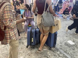 Kisah Para Jastiper di Jakarta X Beauty 2023, Ada yang Bawa Pesanan 15 Koper