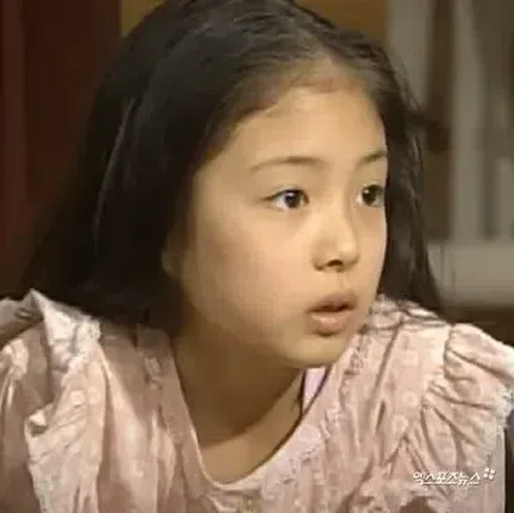 <p>Di awal debut, Lee Se Young juga pernah menjadi aktris bintang tamu untuk drama Korea <em>The Brothers' River.</em> Serial ini tayang pada 1996-1997 dan mengusung genre drama. (Foto: SBS)</p>