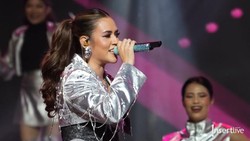 Lirik Lagu Tak Berharap Lagi - Raisa