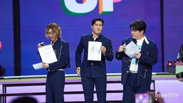 Momen Unik Super Junior L.S.S di HUT Transmedia 22, Siwon Kasih Gambar ke Fans-Sapa Luna Maya