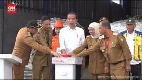 VIDEO: Jokowi Resmikan 3 TPA di Jatim