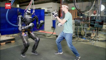 Adu Jotos Manusia Lawan Robot di Atas Ring, Siapa Menang?