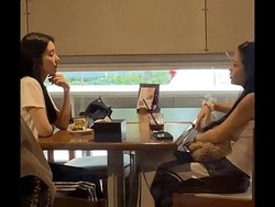 Irene dan Yeri Red Velvet Nongkrong di Kafe SCBD, Ini Menu yang Dipesan!
